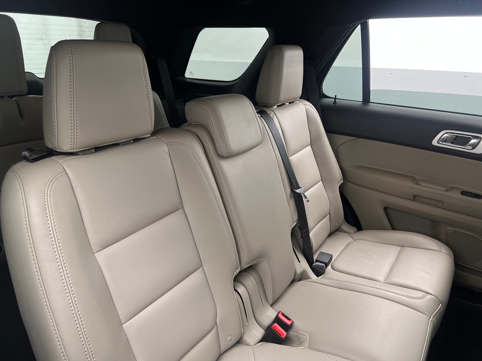 Thumbnail: 2013 Ford Explorer - 5