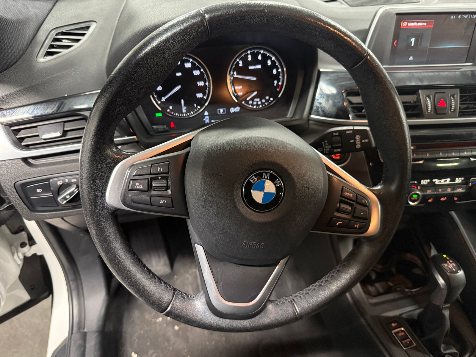 Thumbnail: 2018 BMW X1 - 4
