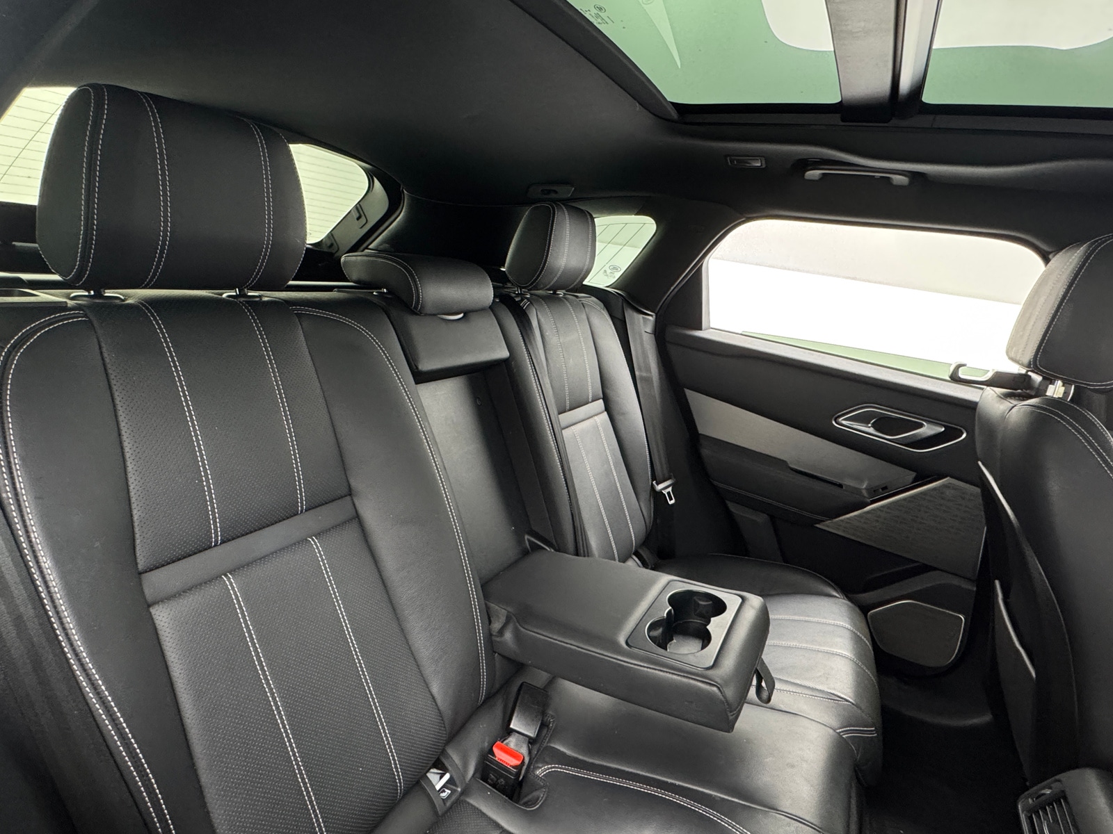 Thumbnail: 2019 Land Rover Range Rover Velar - 5