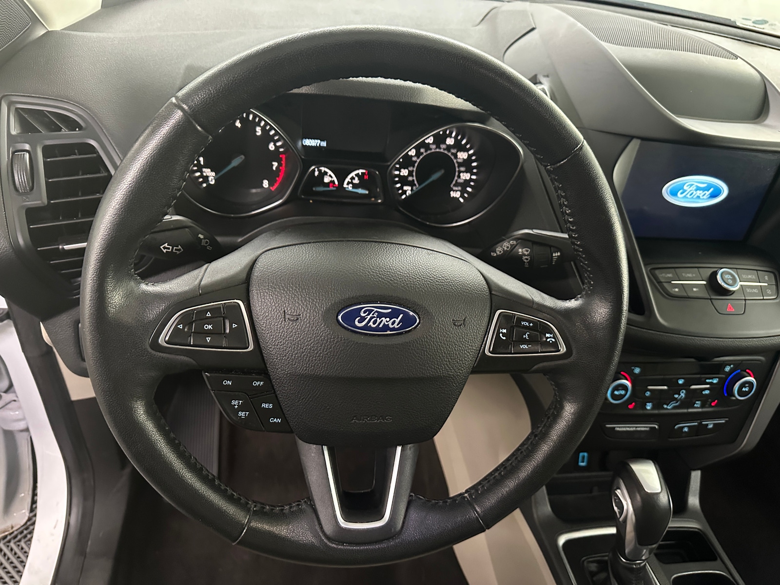 Thumbnail: 2019 Ford Escape - 4