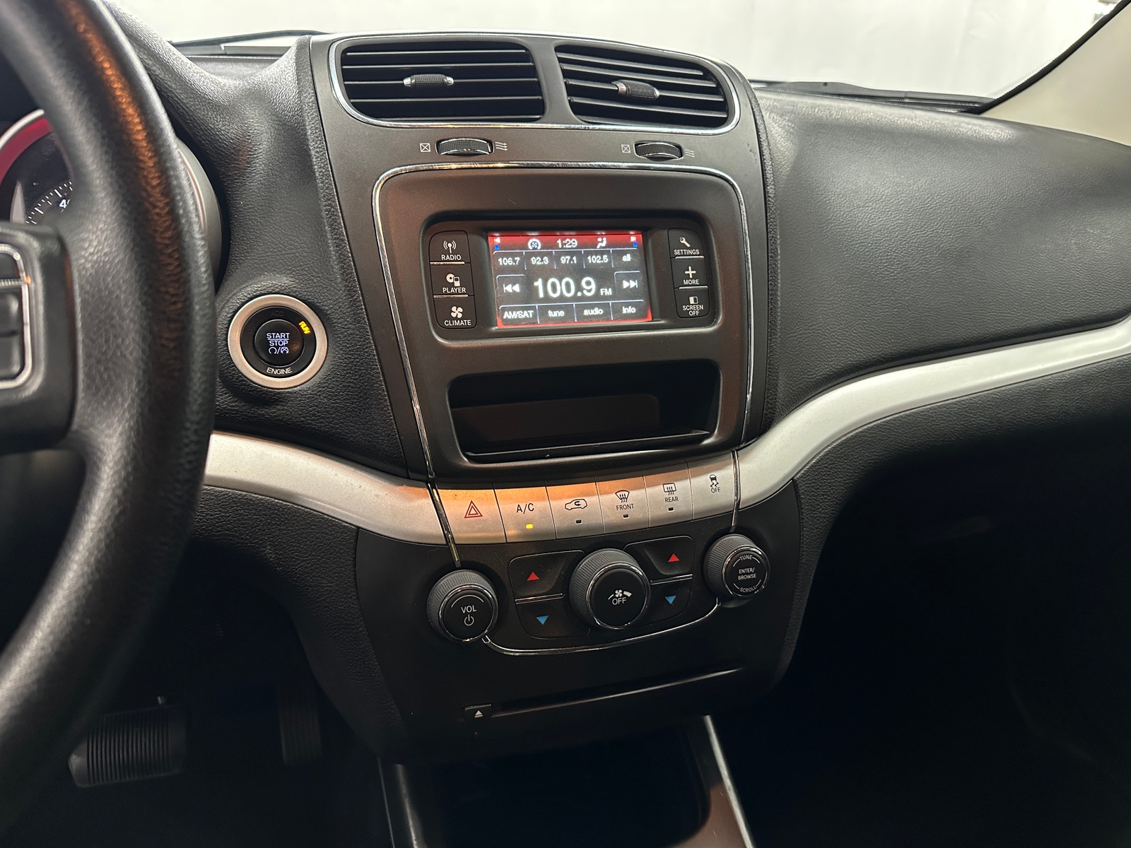 Thumbnail: 2015 Dodge Journey - 4