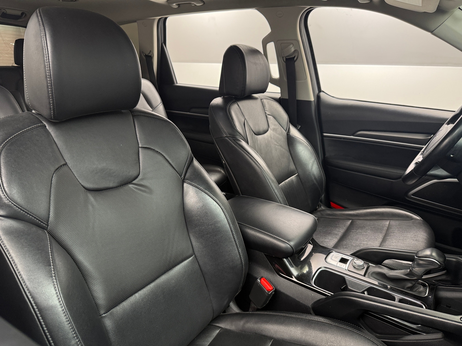 Thumbnail: 2022 Kia Telluride - 2