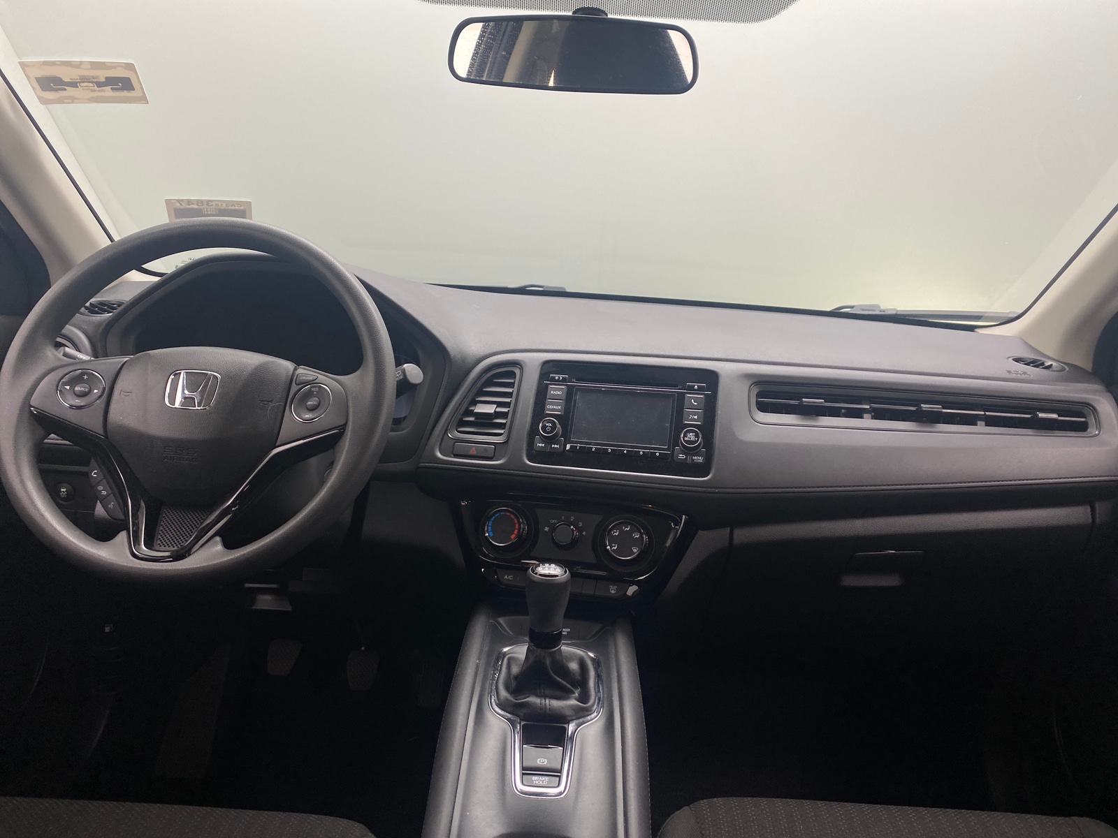 Thumbnail: 2017 Honda HR-V - 3