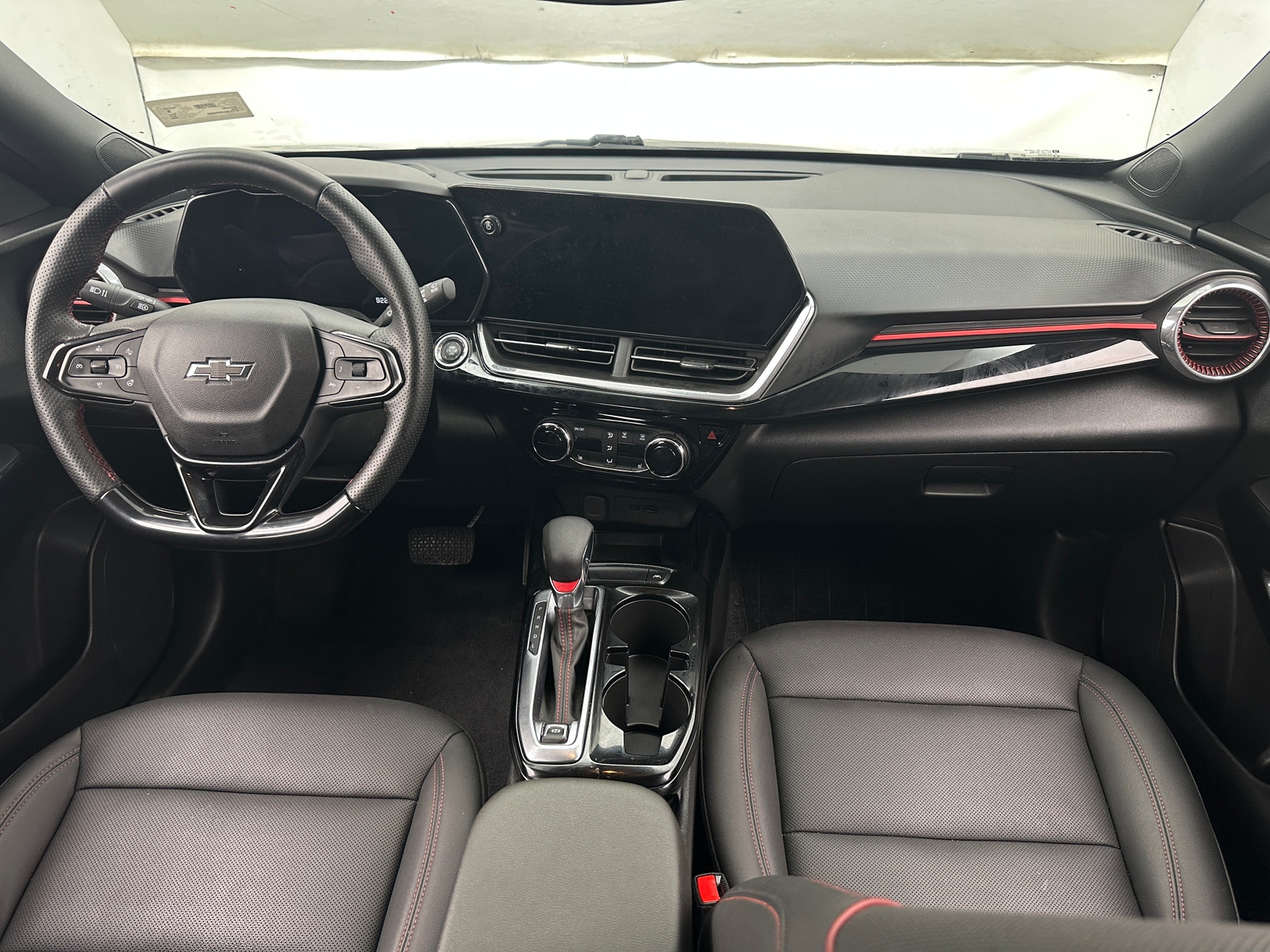 Thumbnail: 2024 Chevrolet Trax - 2