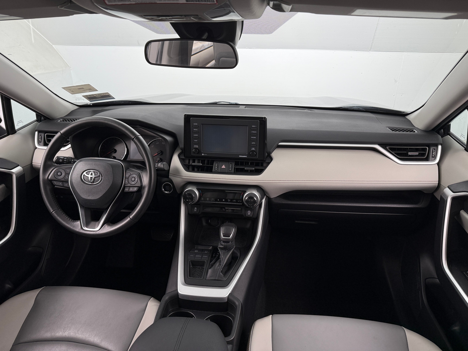 Thumbnail: 2021 Toyota RAV4 - 2