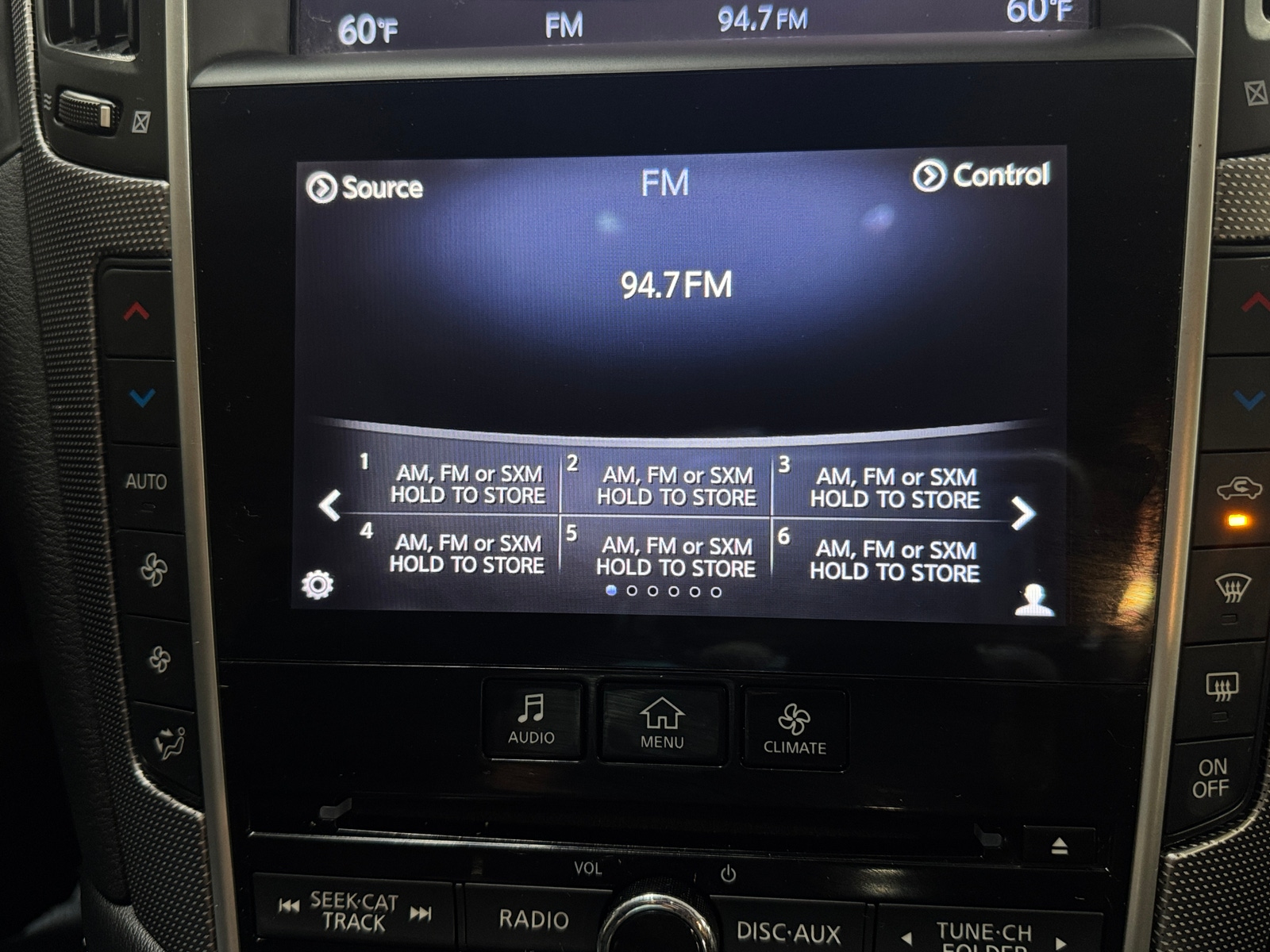 Thumbnail: 2016 INFINITI Q50 - 3