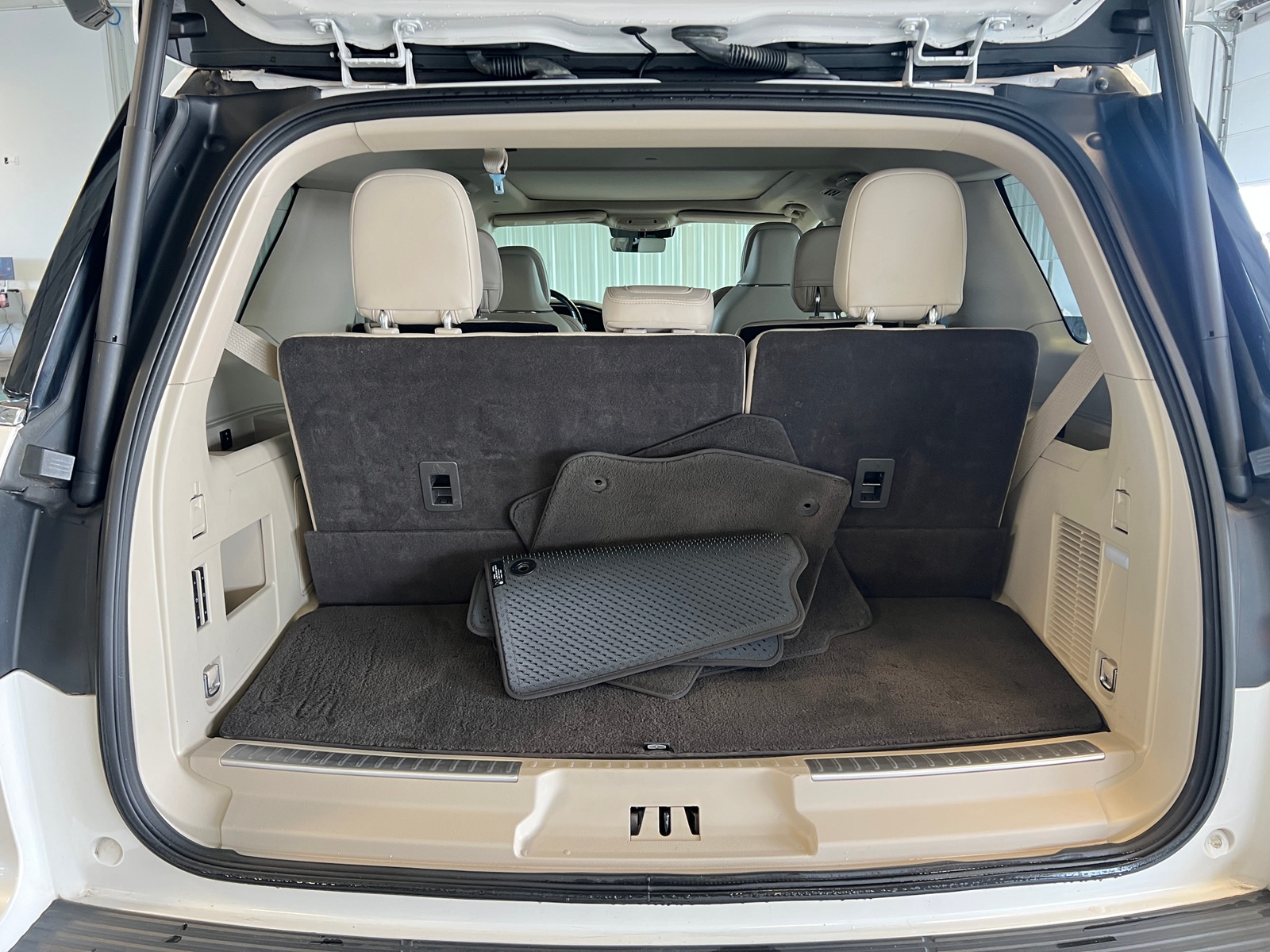 Thumbnail: 2018 Lincoln Navigator - 6