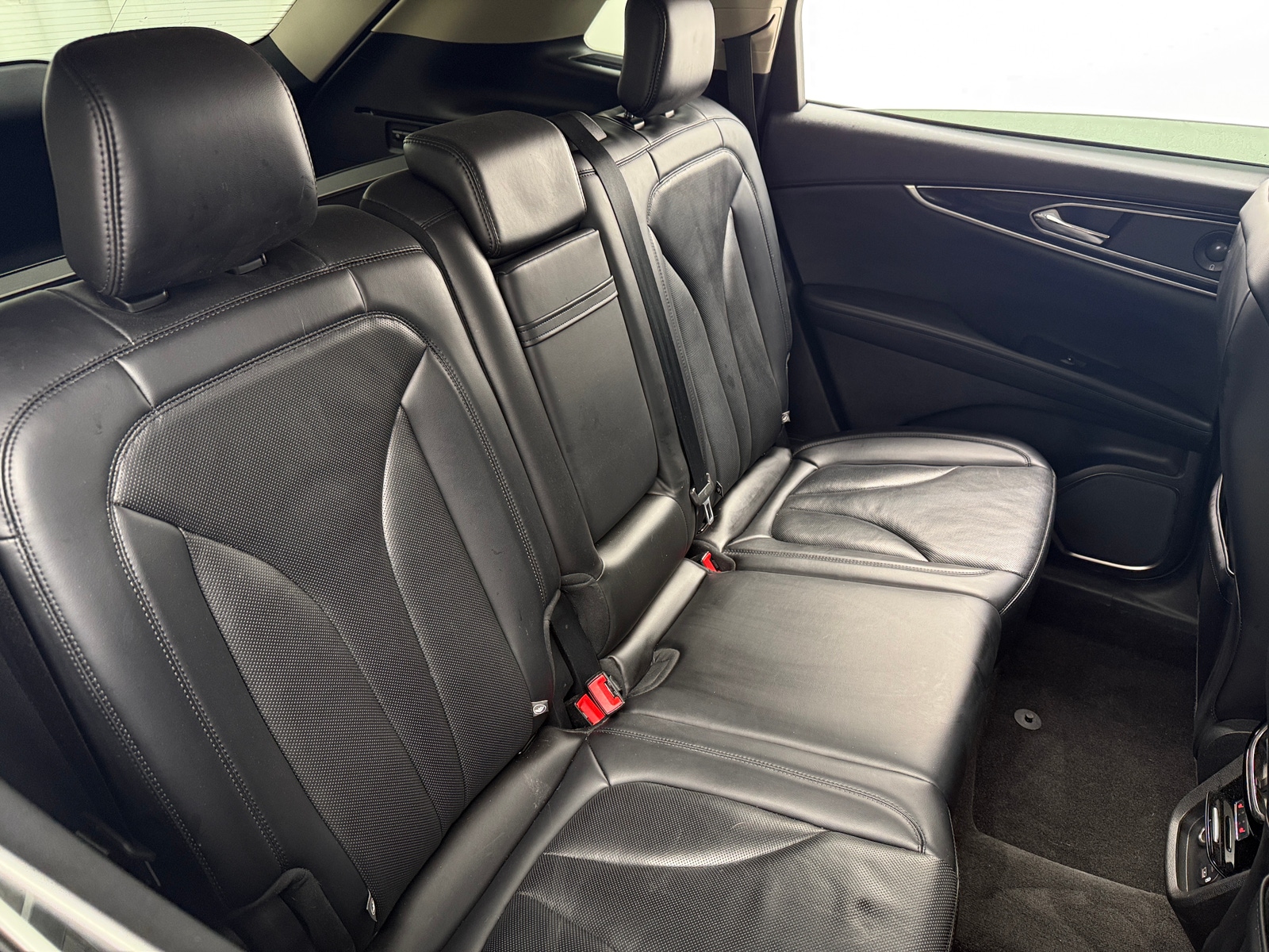 Thumbnail: 2021 Lincoln Nautilus - 6