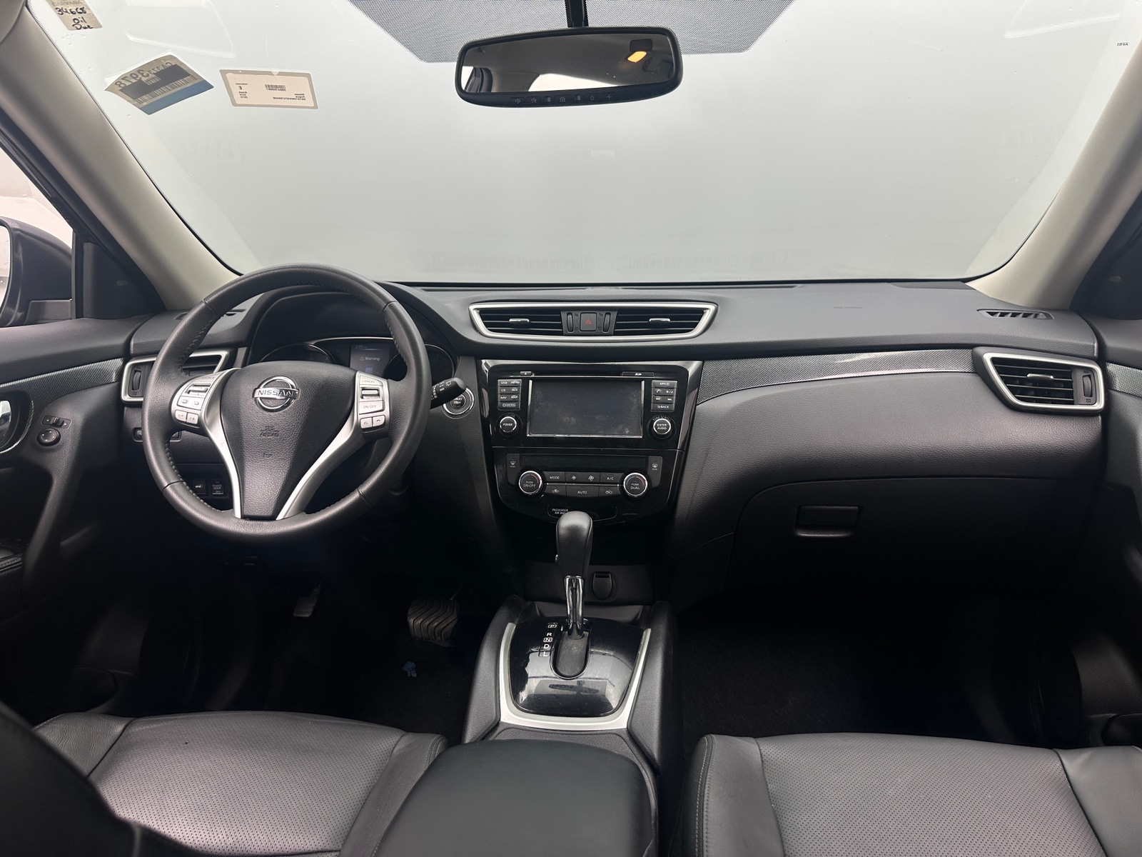 Thumbnail: 2015 Nissan Rogue - 2
