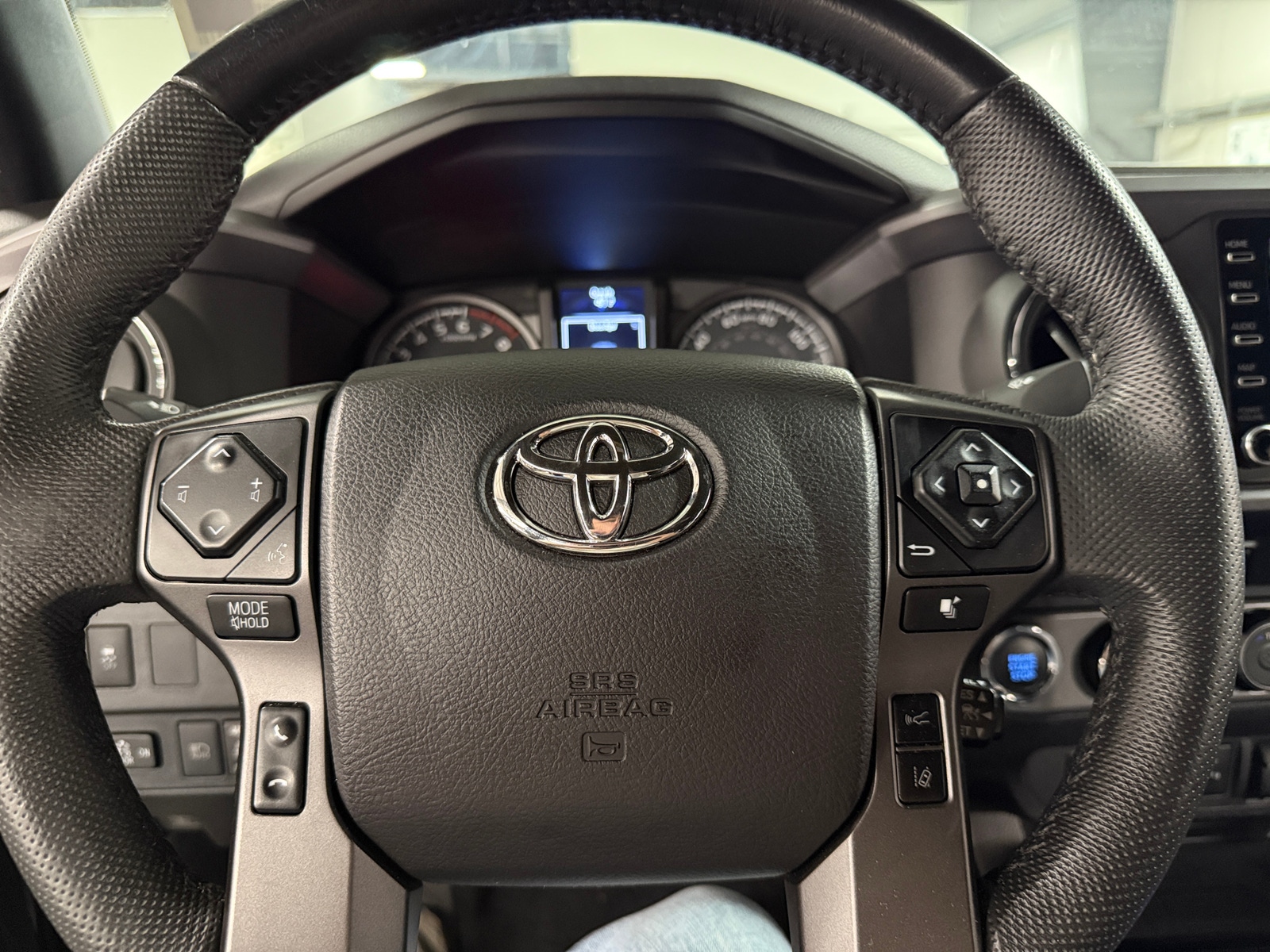Thumbnail: 2021 Toyota Tacoma - 5