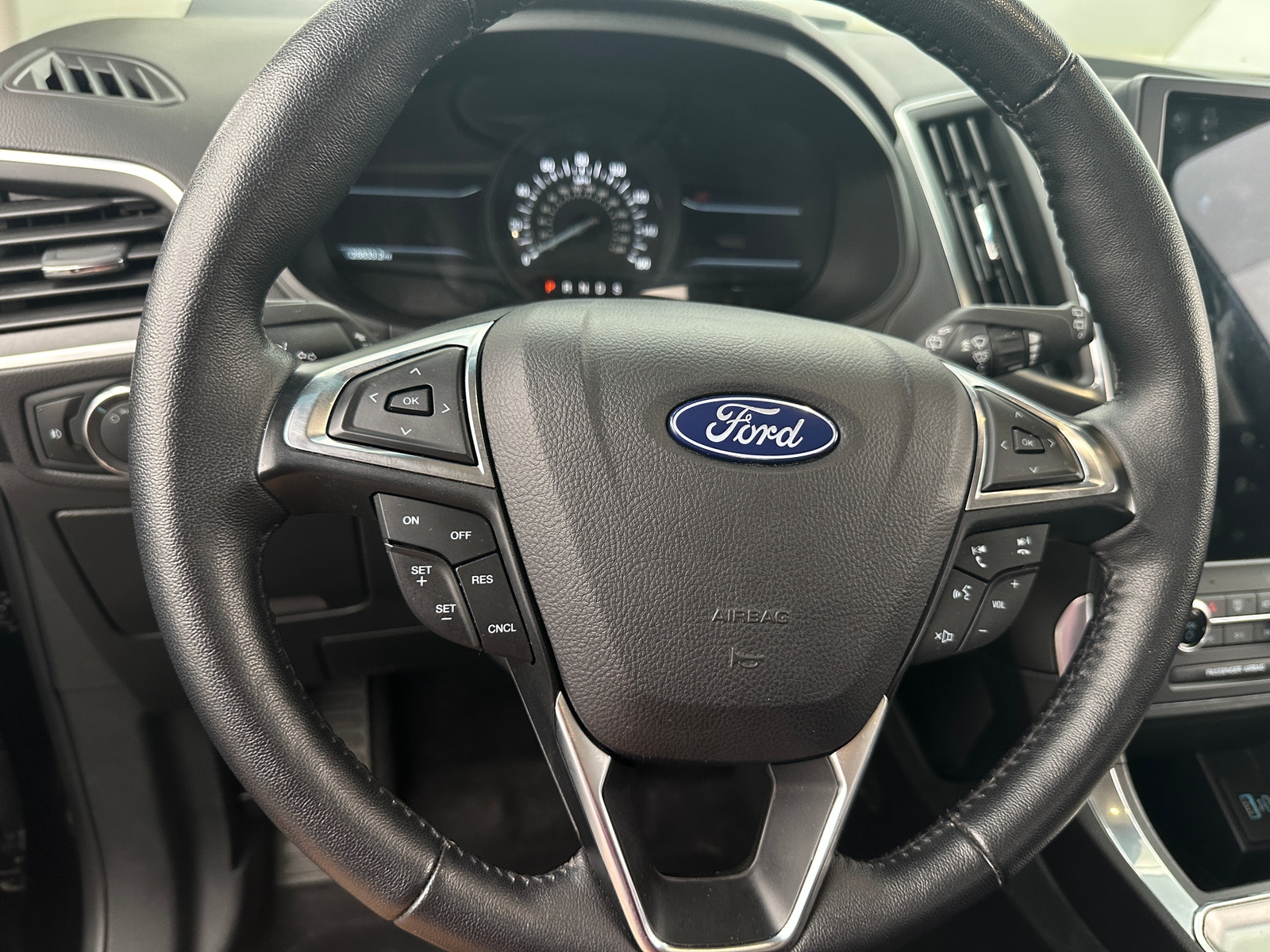 Thumbnail: 2024 Ford Edge - 4