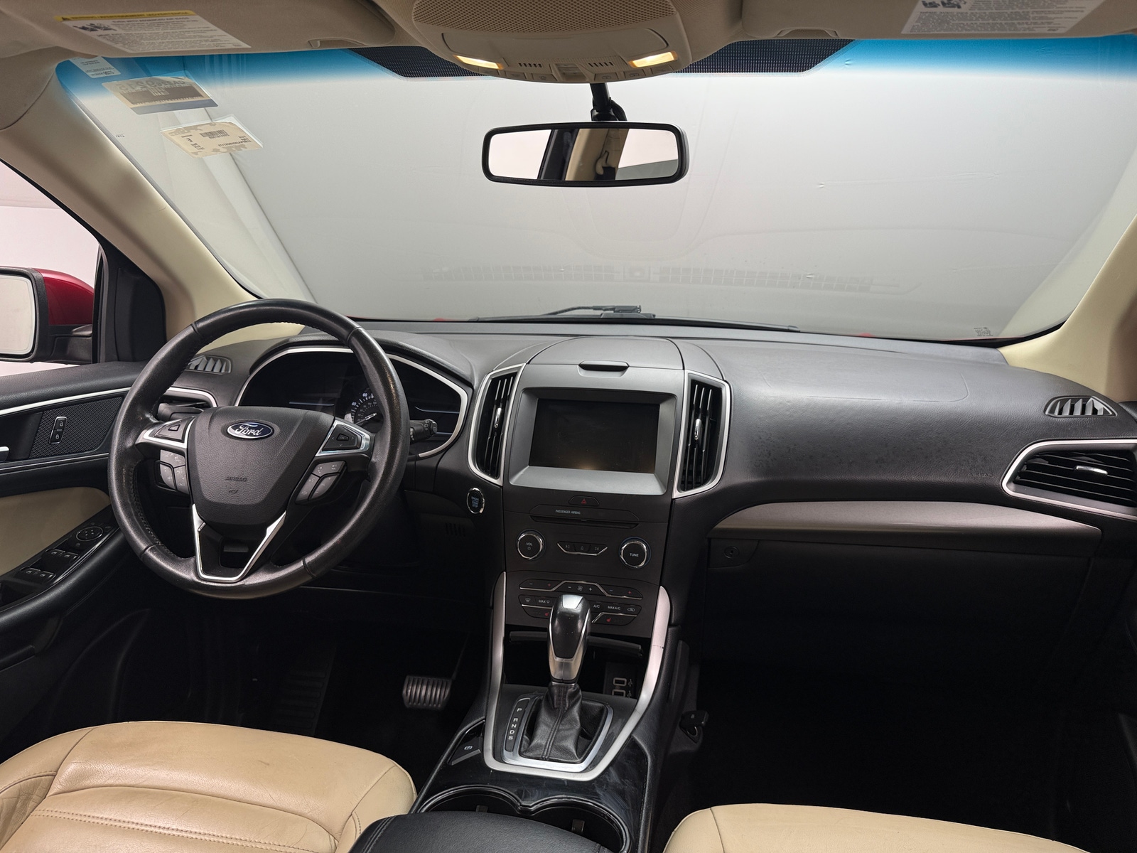 Thumbnail: 2017 Ford Edge - 2