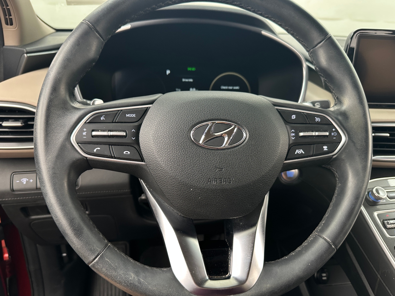 Thumbnail: 2022 Hyundai Santa Fe - 4