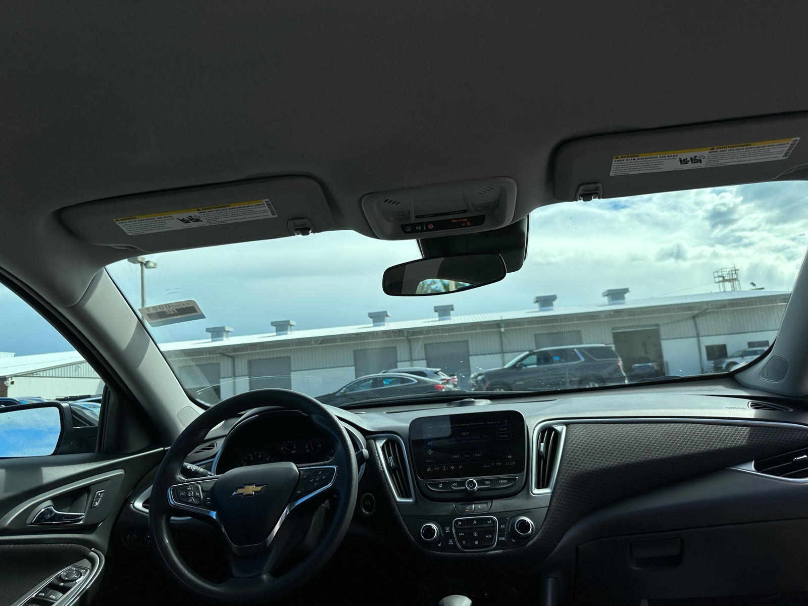 Thumbnail: 2024 Chevrolet Malibu - 3