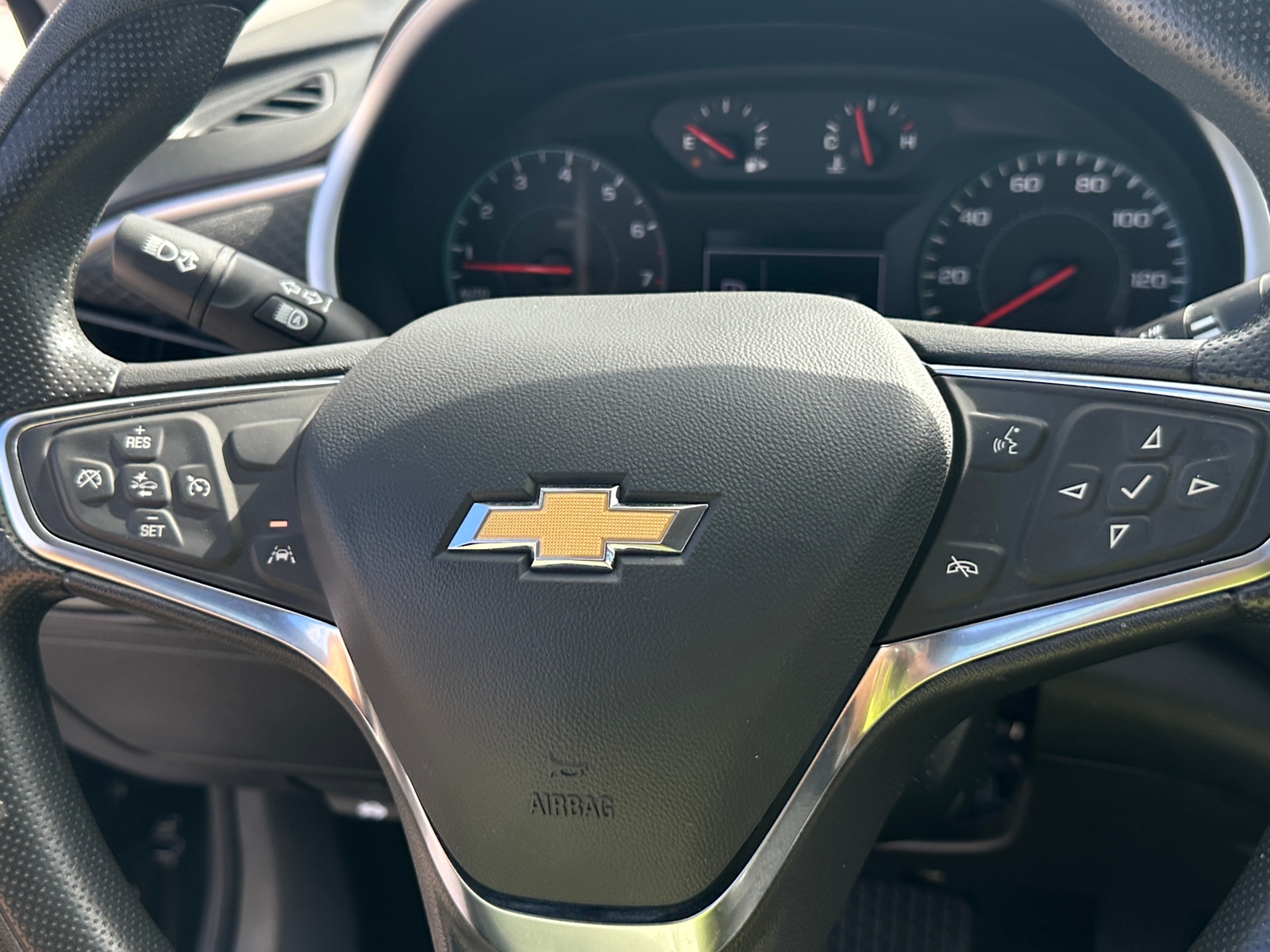 Thumbnail: 2024 Chevrolet Malibu - 5