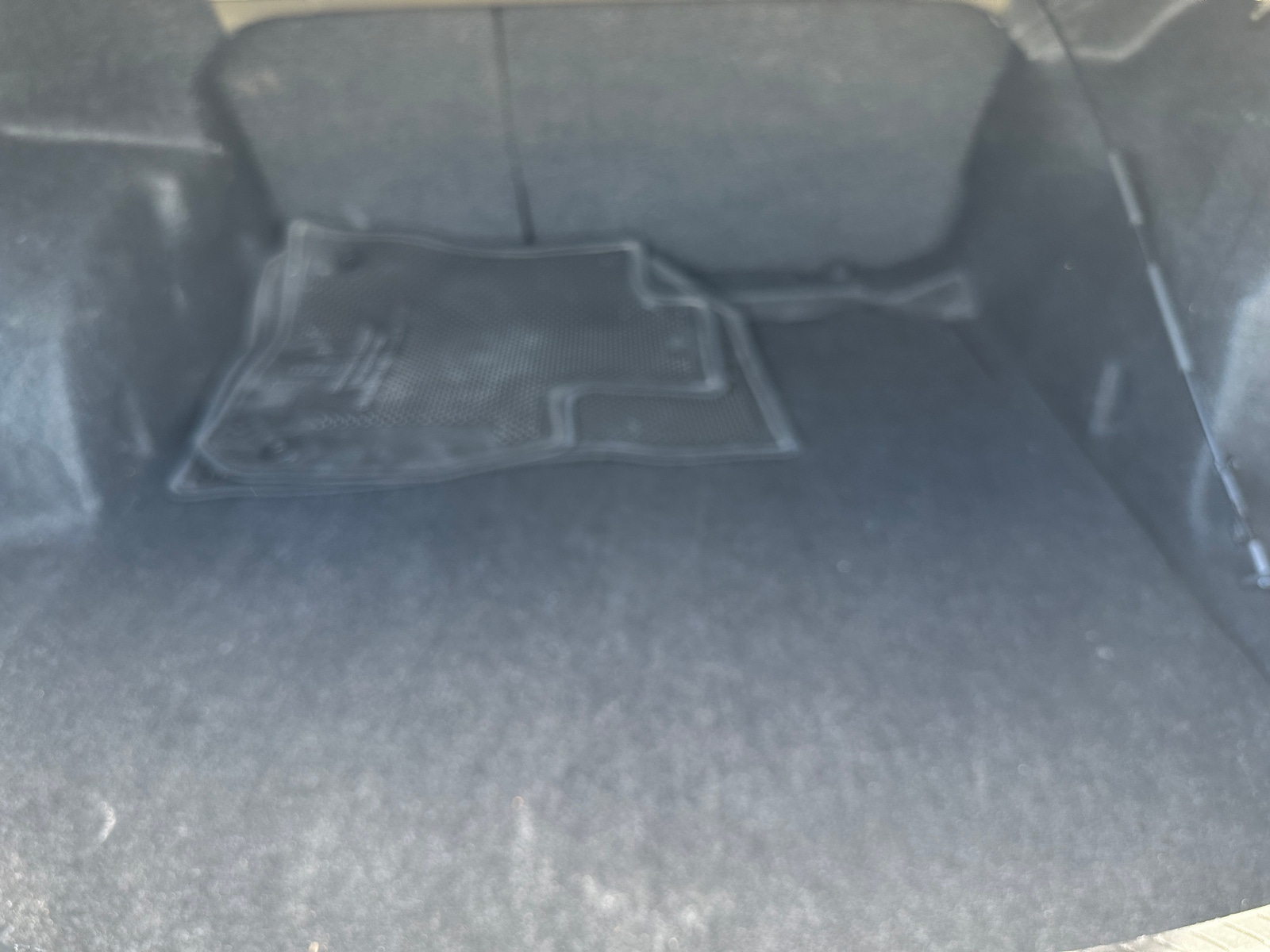 Thumbnail: 2024 Chevrolet Malibu - 7