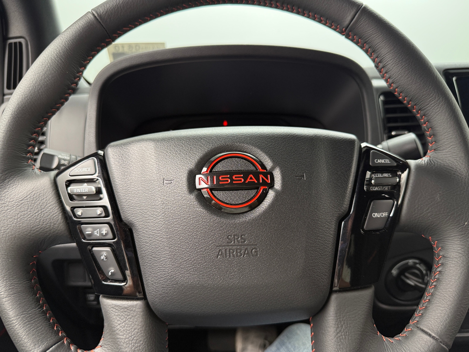 Thumbnail: 2024 Nissan Frontier - 5