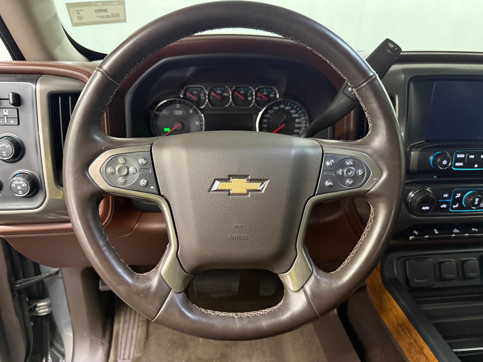 Thumbnail: 2017 Chevrolet Silverado 1500 - 4