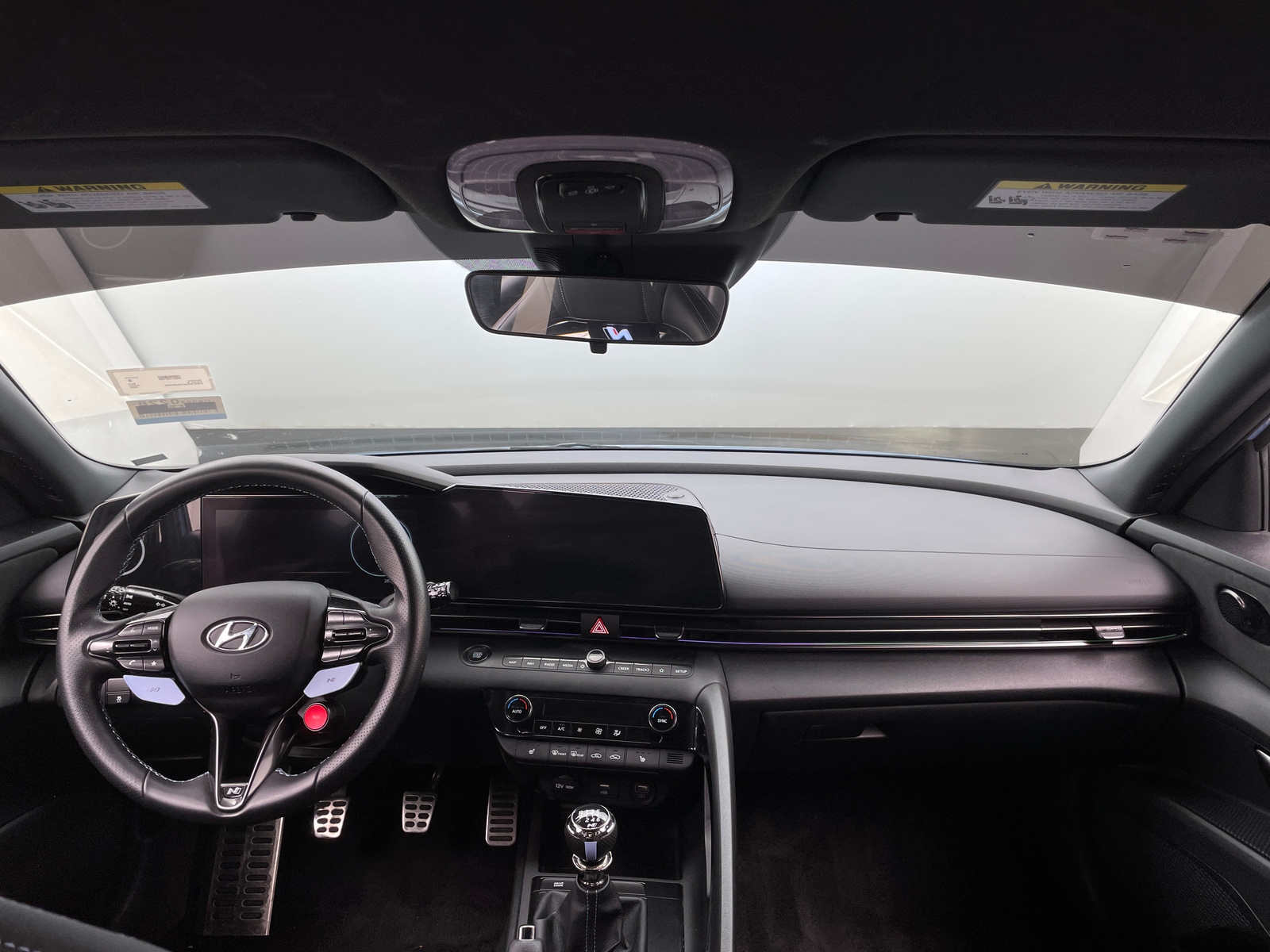 Thumbnail: 2022 Hyundai Elantra - 3