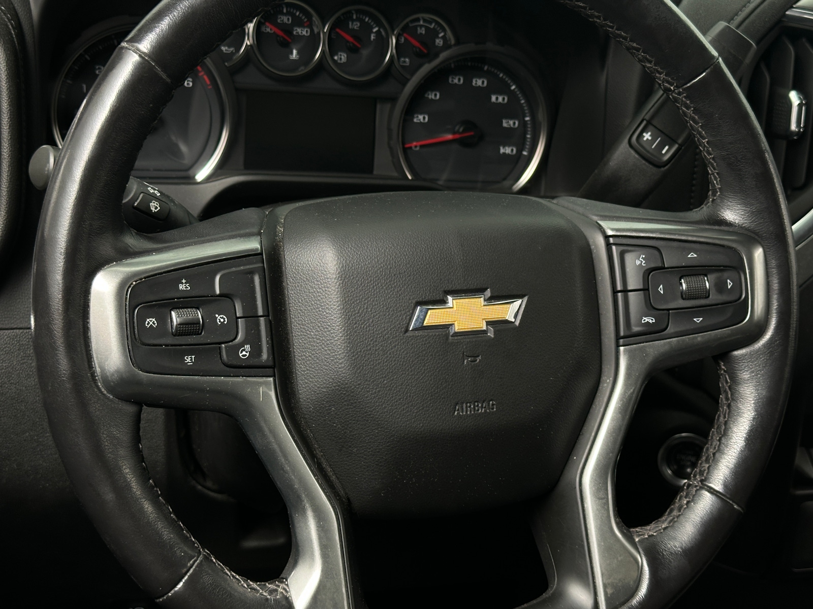 Thumbnail: 2021 Chevrolet Silverado 1500 - 5