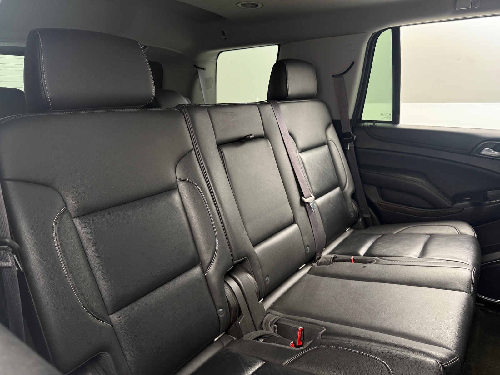 Thumbnail: 2017 Chevrolet Tahoe - 5