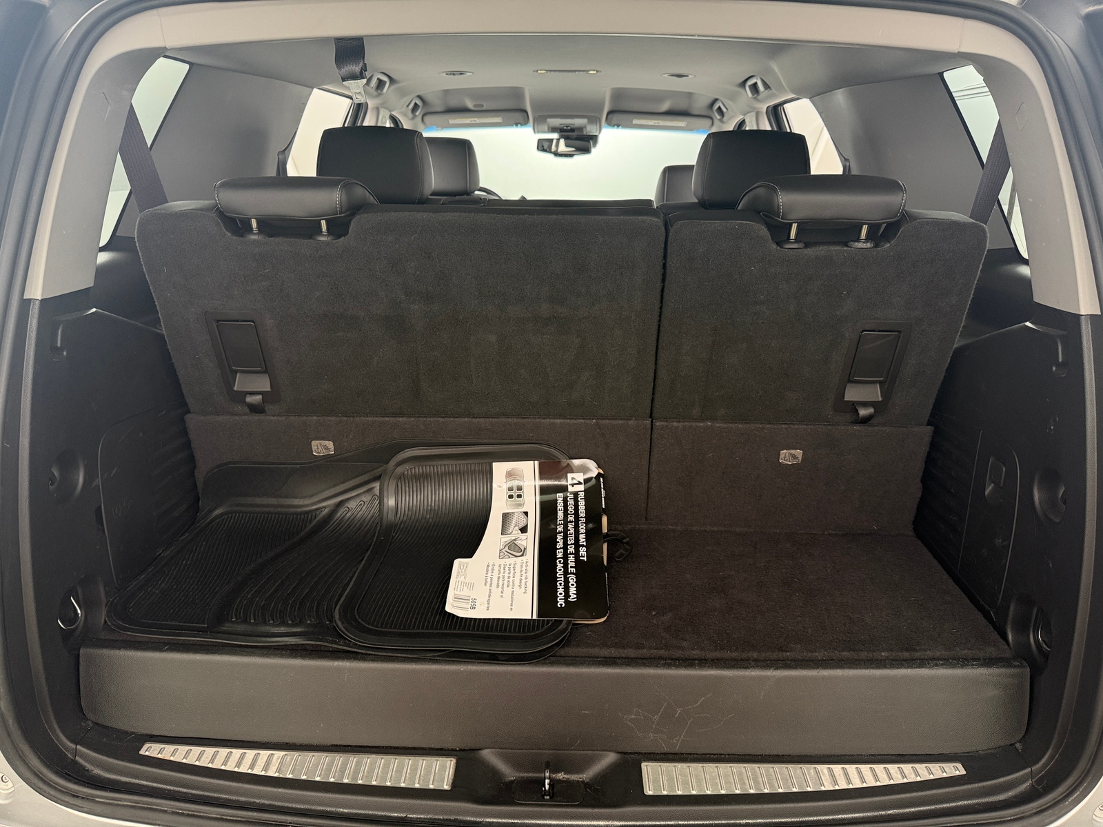 Thumbnail: 2017 Chevrolet Tahoe - 6