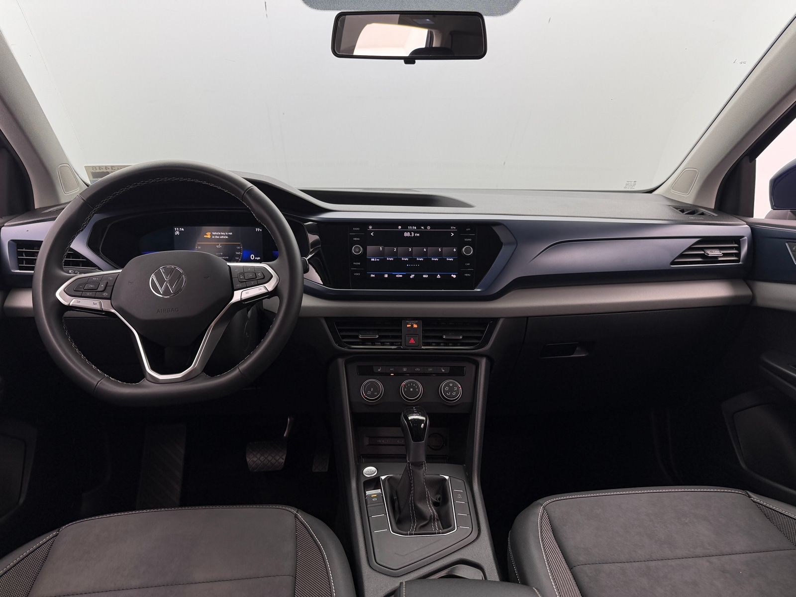 Thumbnail: 2022 Volkswagen Taos - 2