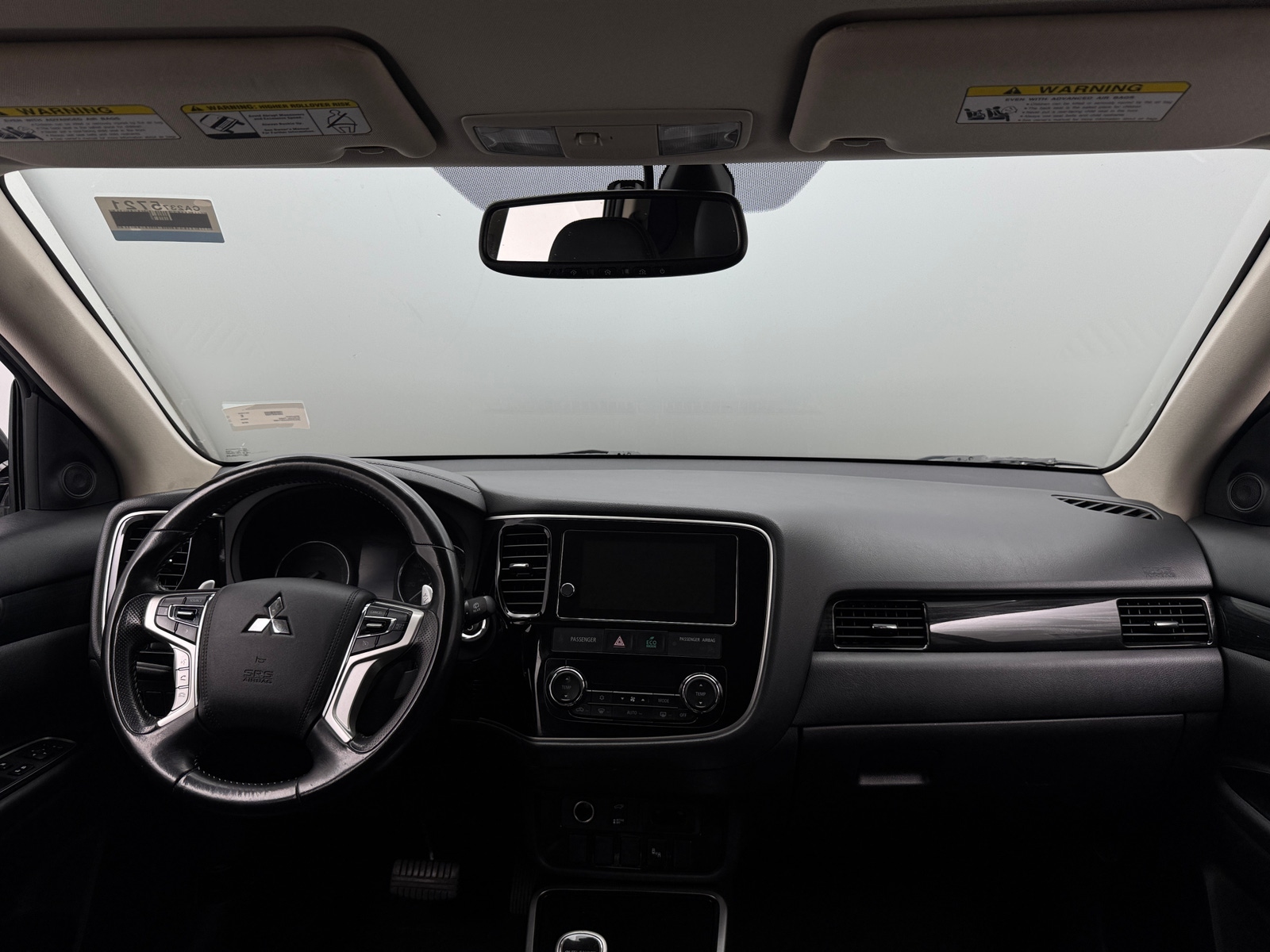 Thumbnail: 2018 Mitsubishi Outlander - 2