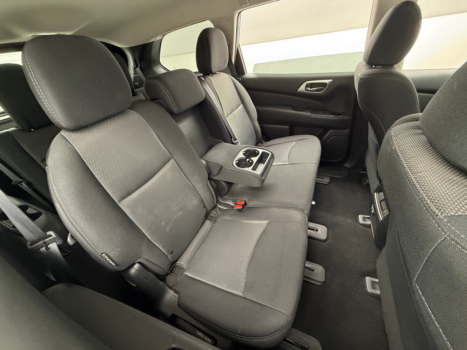 Thumbnail: 2020 Nissan Pathfinder - 6