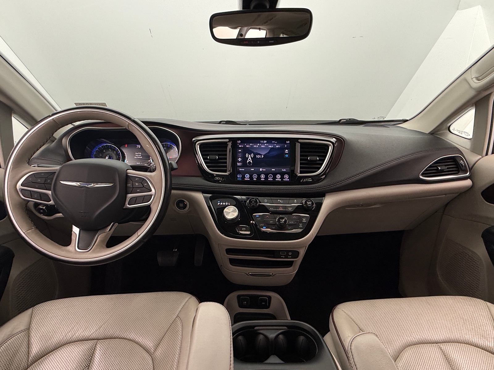 Thumbnail: 2020 Chrysler Pacifica - 2