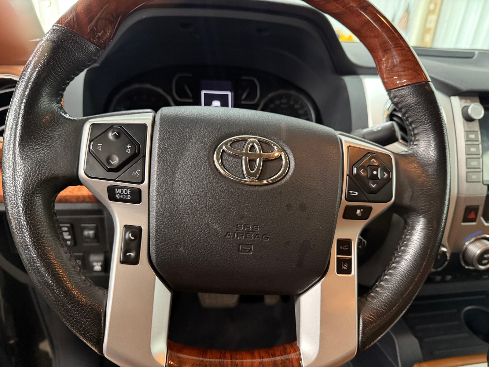 Thumbnail: 2020 Toyota Tundra - 4