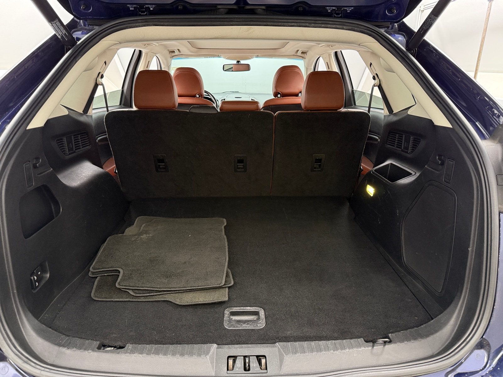 Thumbnail: 2016 Ford Edge - 6