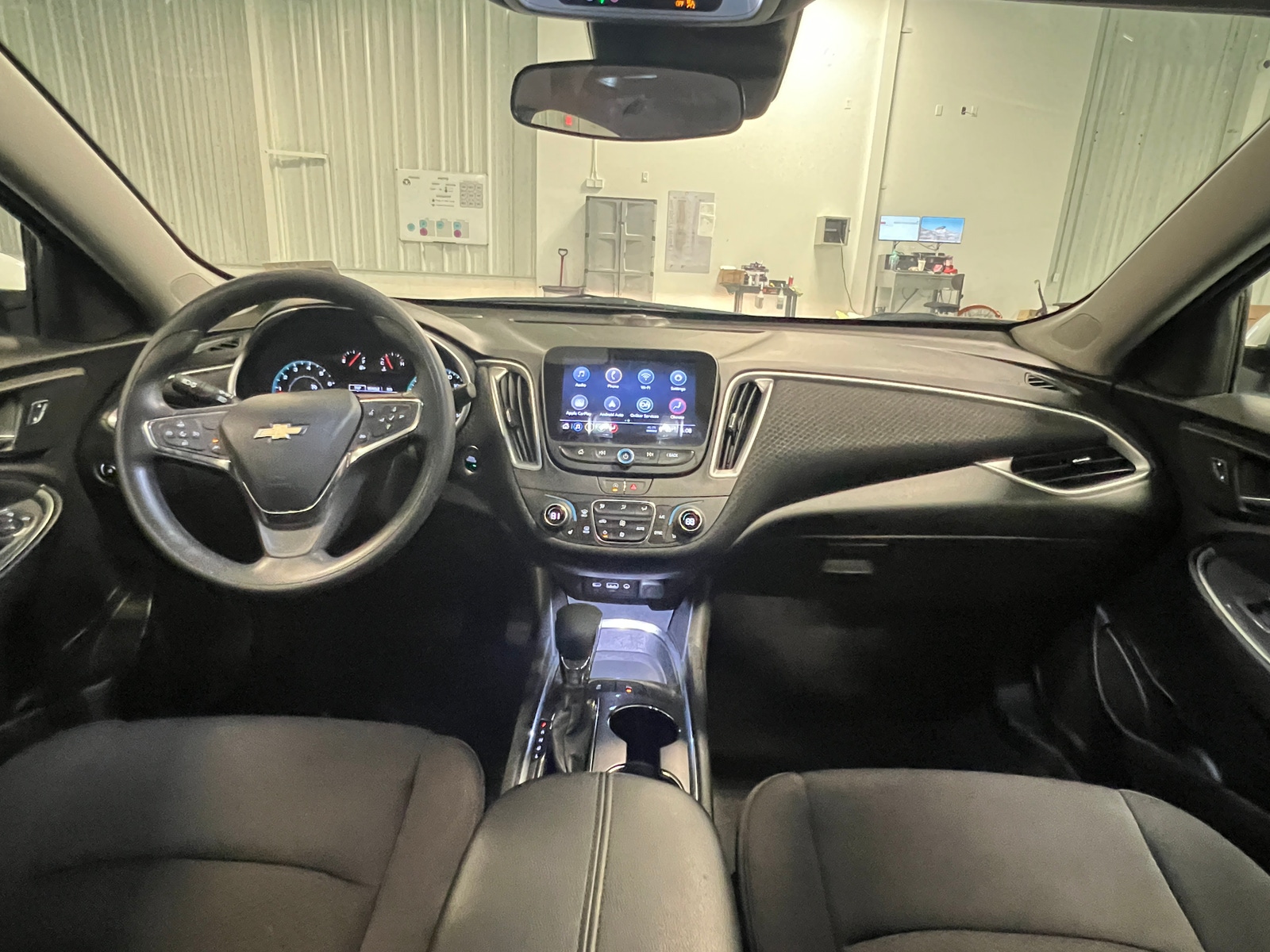 Thumbnail: 2024 Chevrolet Malibu - 3