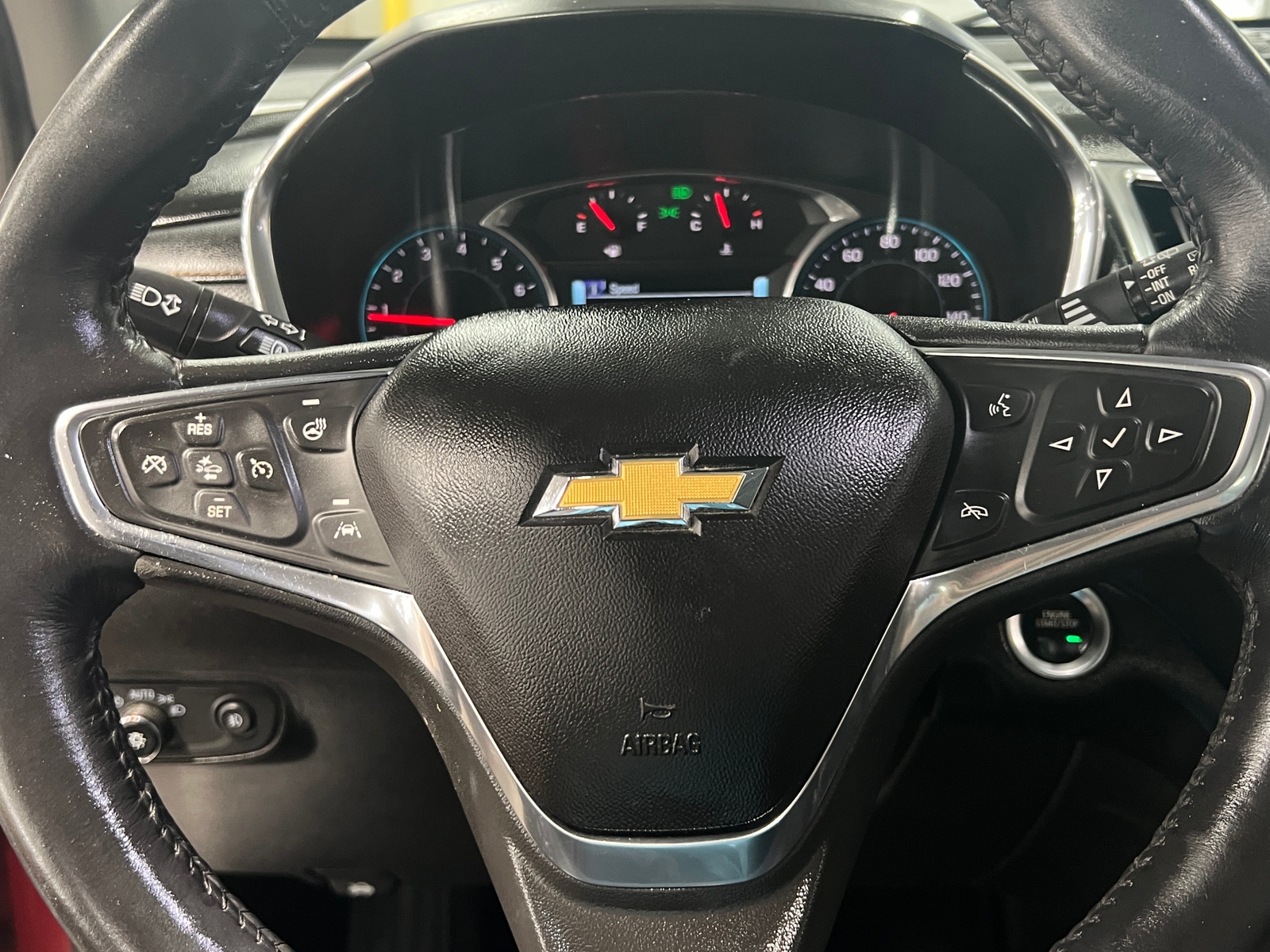 Thumbnail: 2018 Chevrolet Equinox - 4