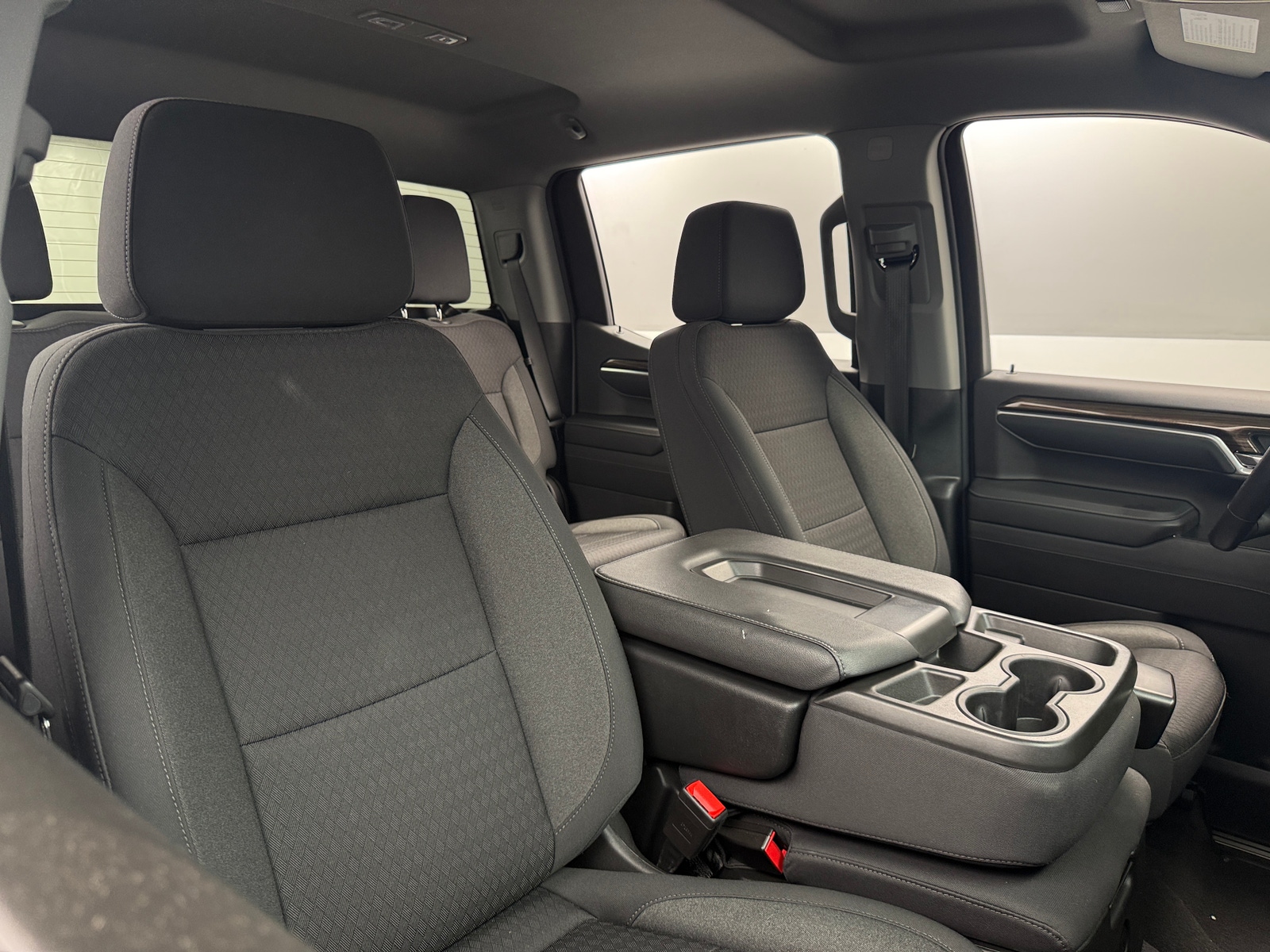 Thumbnail: 2022 Chevrolet Silverado 1500 - 2