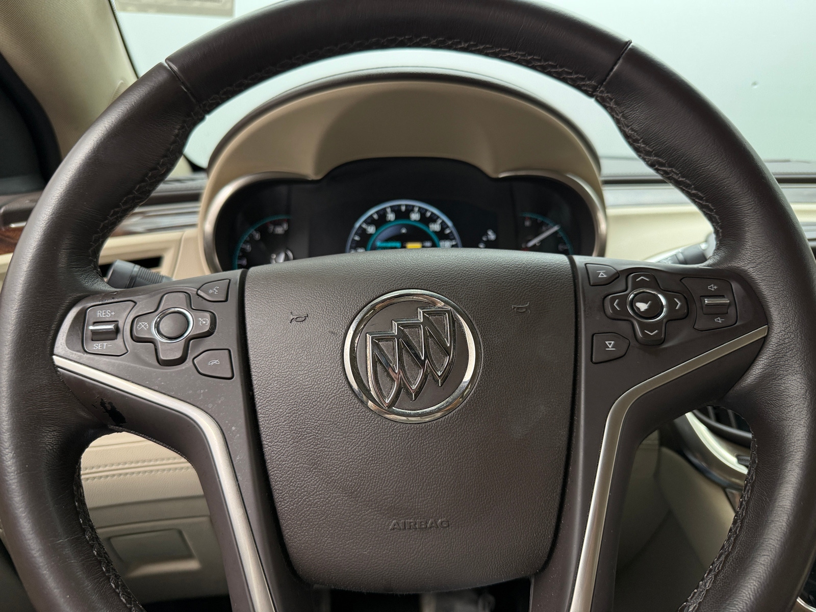 Thumbnail: 2015 Buick LaCrosse - 4