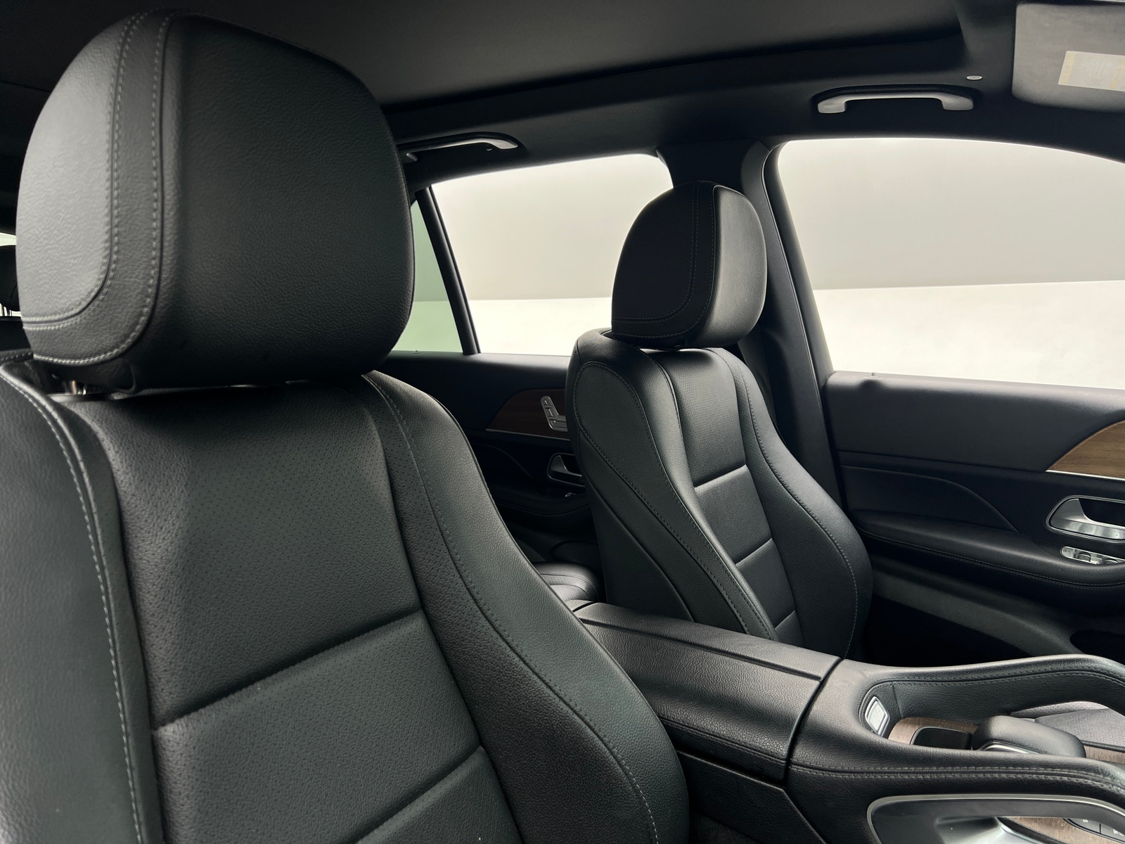 Thumbnail: 2021 Mercedes-Benz GLE - 2