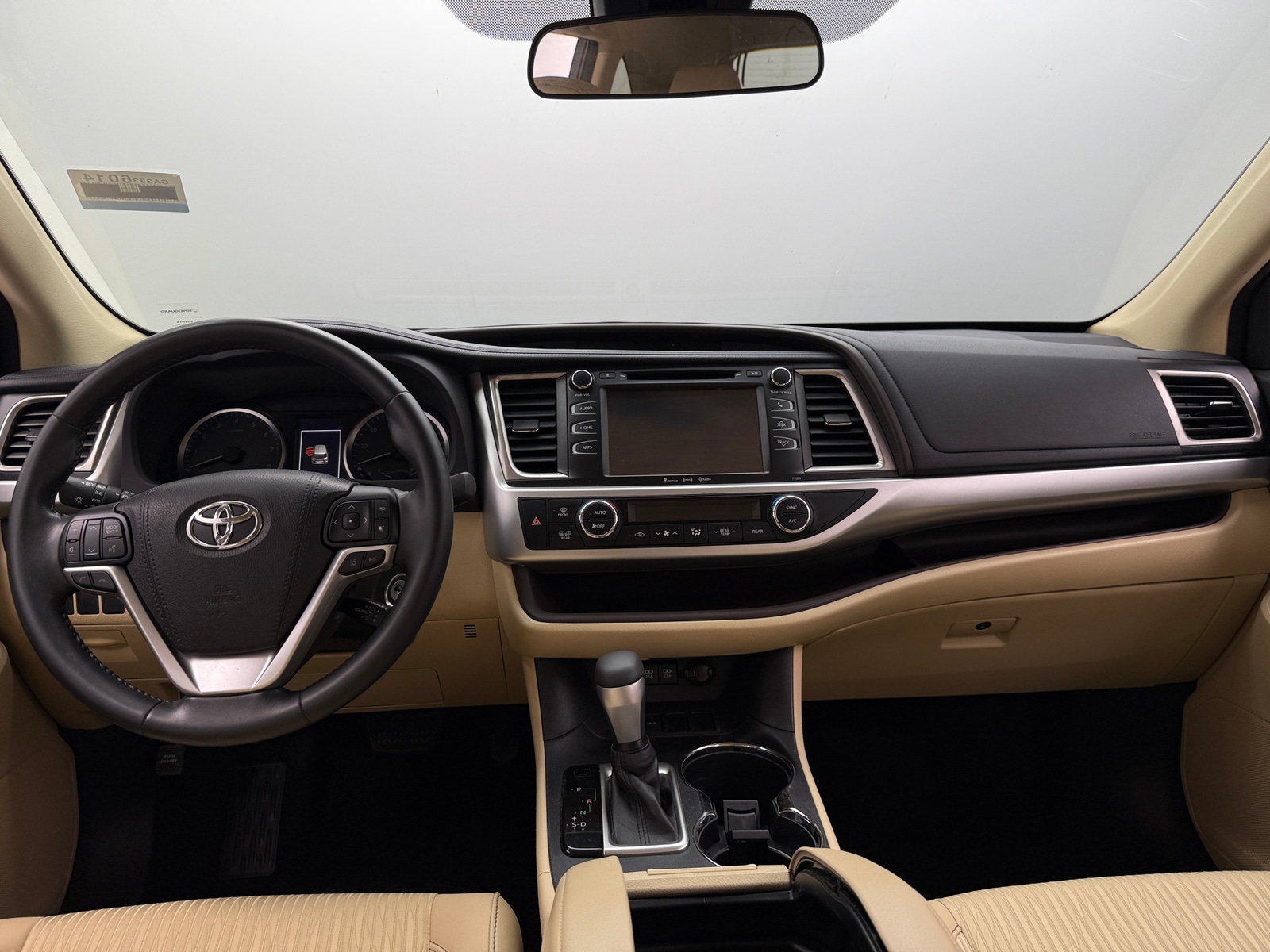 Thumbnail: 2017 Toyota Highlander - 3