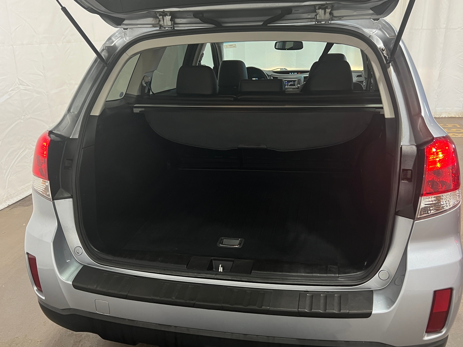 Thumbnail: 2014 Subaru Outback - 6