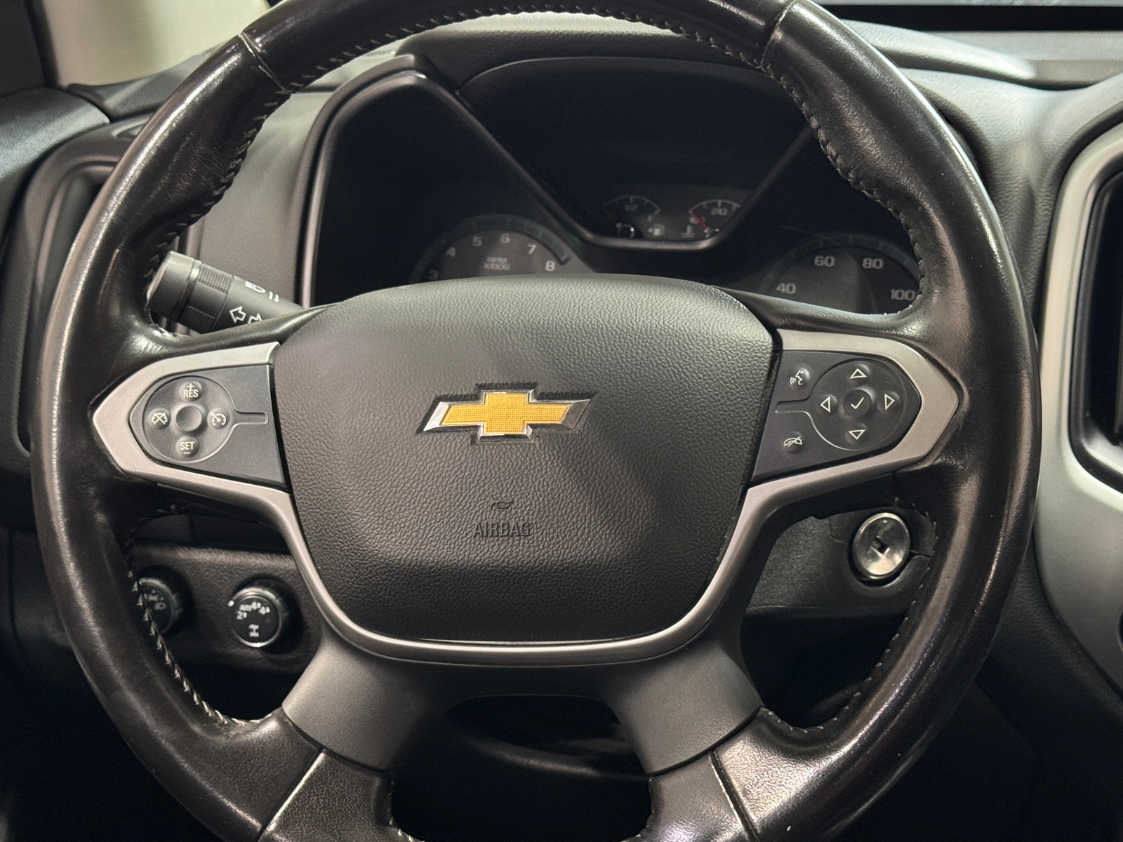 Thumbnail: 2020 Chevrolet Colorado - 5
