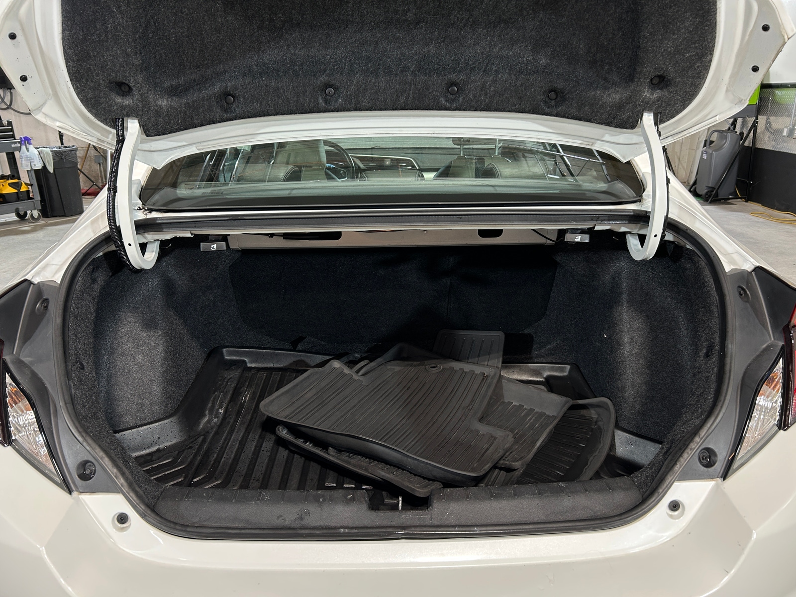 Thumbnail: 2016 Honda Civic - 4