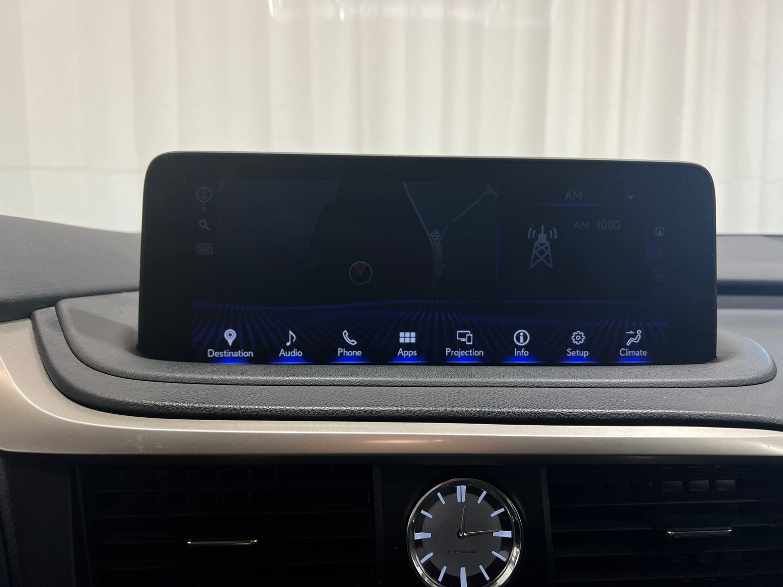 Thumbnail: 2020 Lexus RX - 3