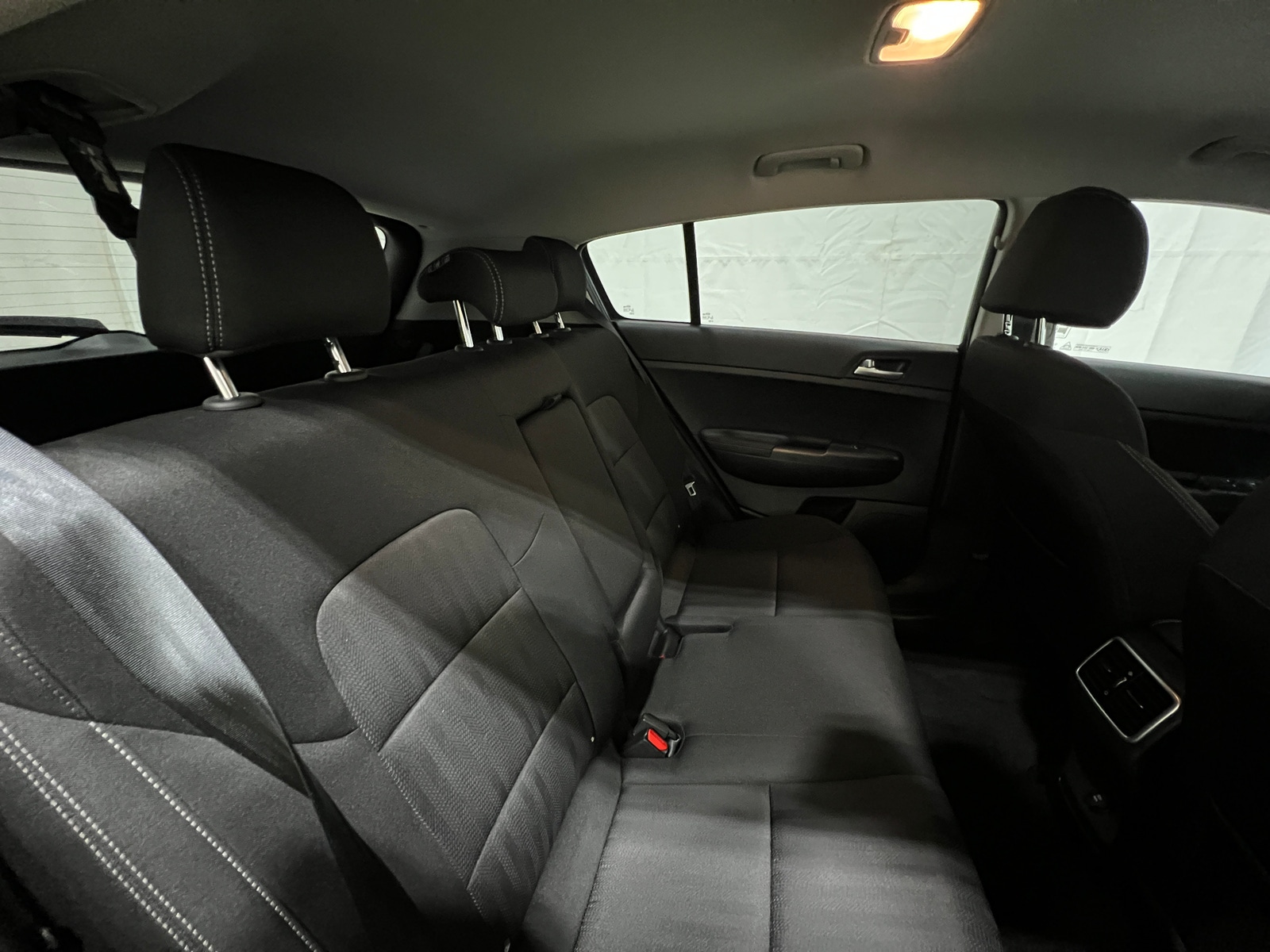Thumbnail: 2022 Kia Sportage - 6