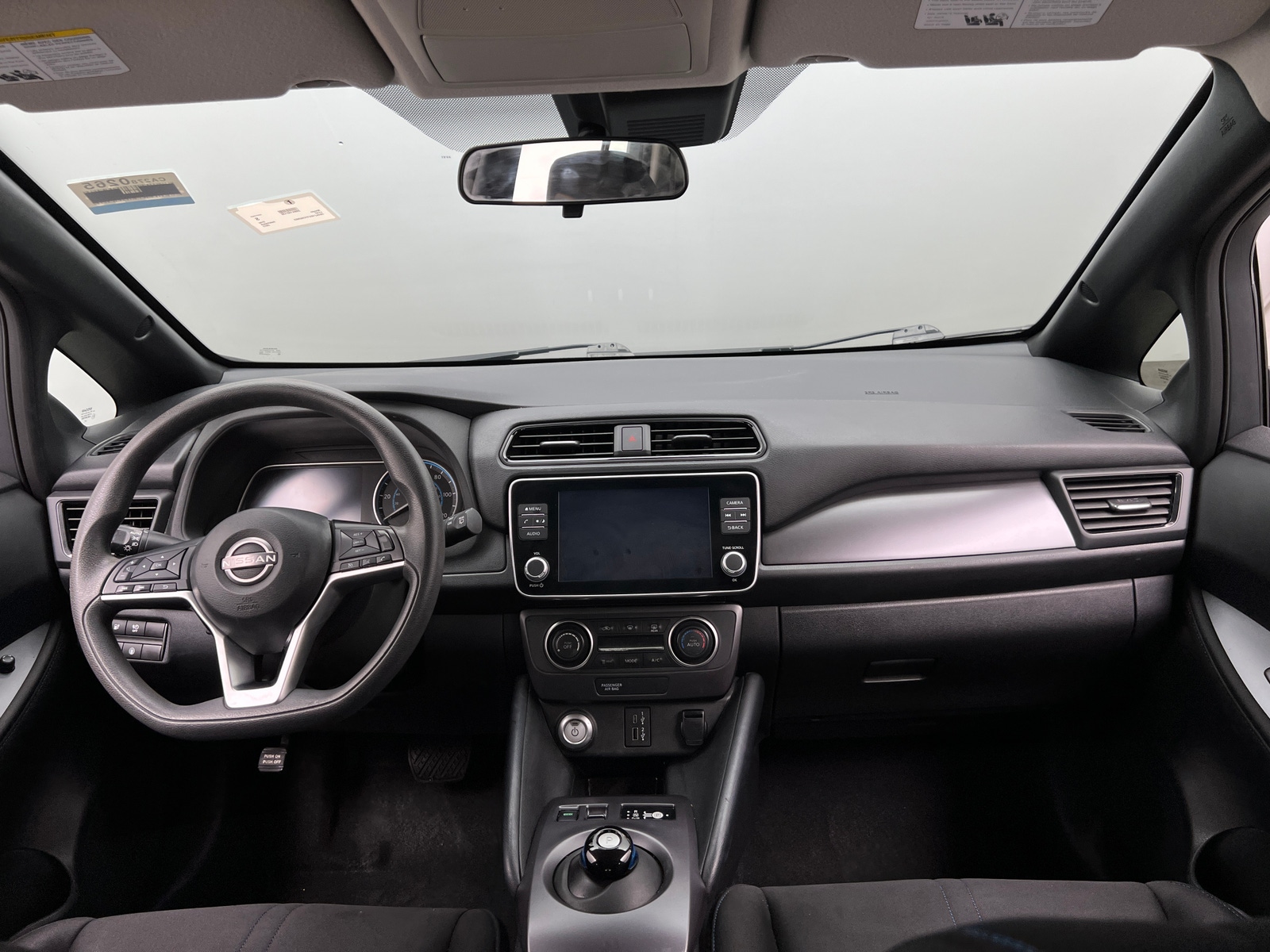 Thumbnail: 2023 Nissan Leaf - 3
