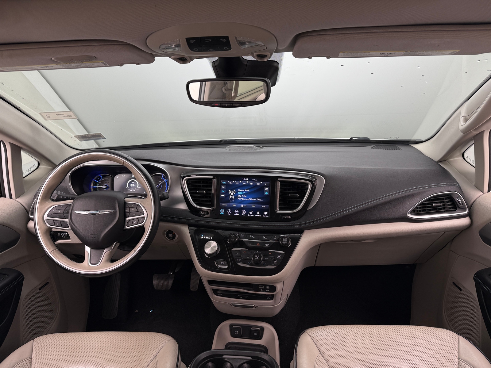 Thumbnail: 2018 Chrysler Pacifica - 2