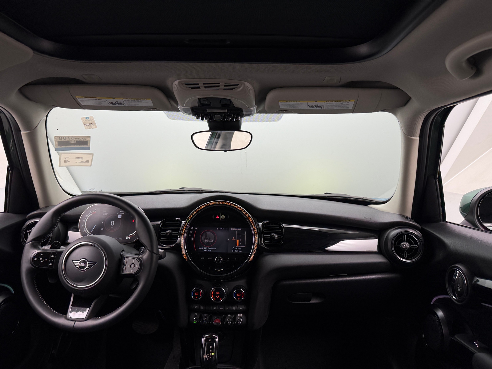 Thumbnail: 2022 MINI Cooper Hardtop - 2