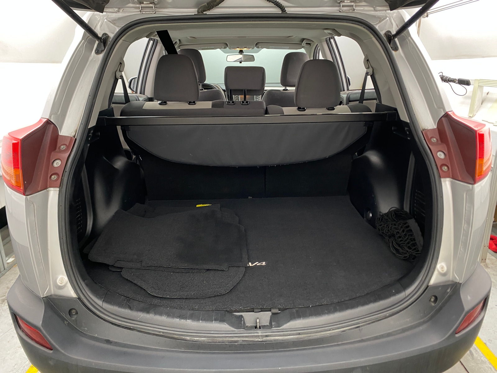 Thumbnail: 2015 Toyota RAV4 - 7
