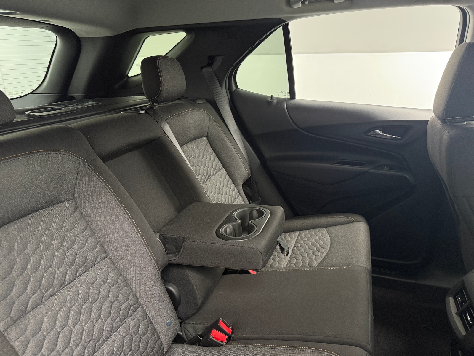 Thumbnail: 2020 Chevrolet Equinox - 6