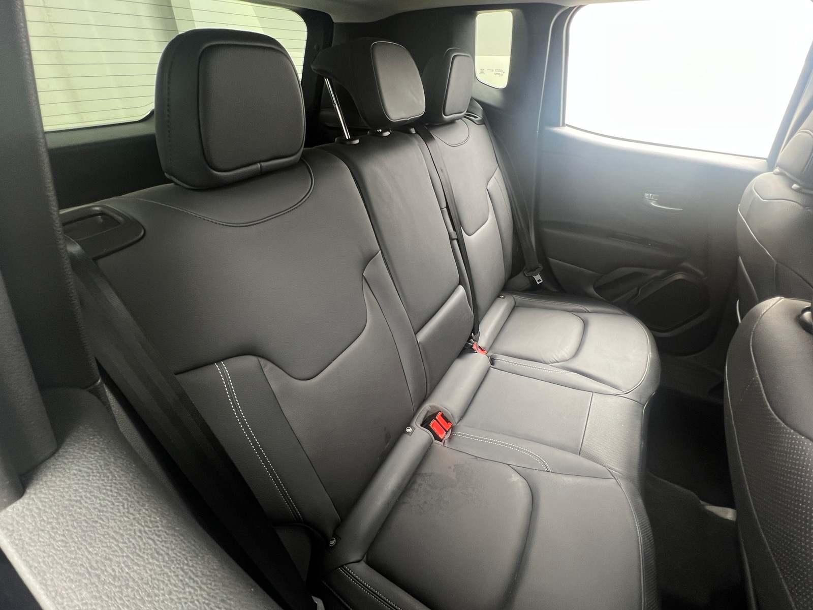 Thumbnail: 2022 Jeep Renegade - 5