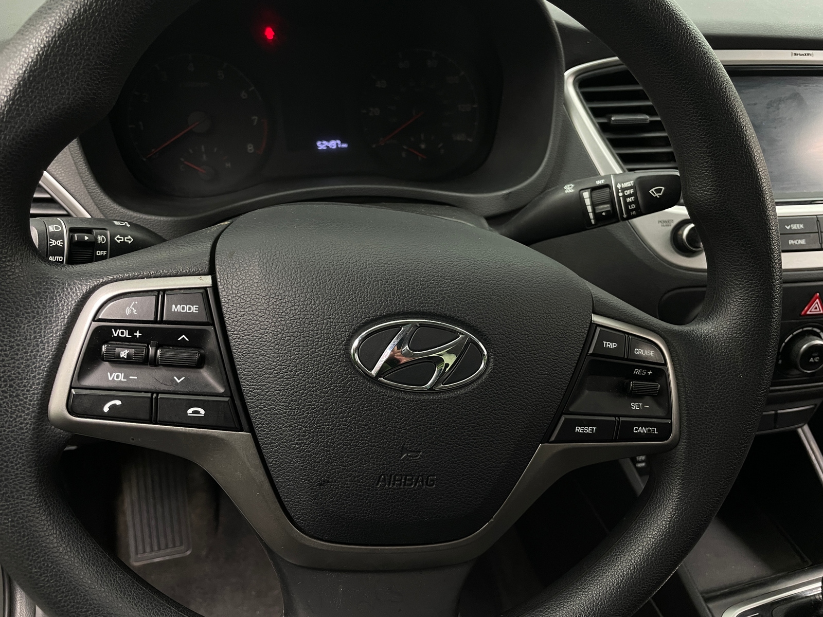 Thumbnail: 2021 Hyundai Accent - 5